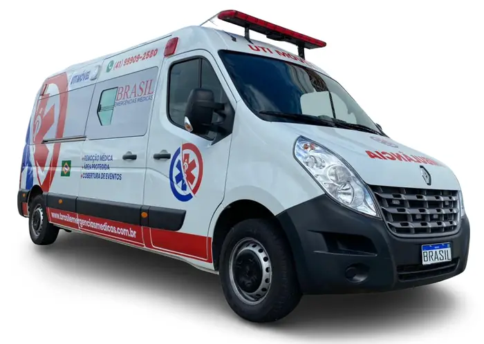 Ambulância branca da Brasil Emergências Médicas